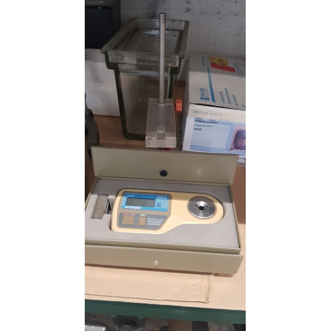 REFRATTOMETRO DIGITALE PR-101 ATAGO
